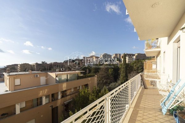 appartamento in vendita a Perugia in zona Filosofi