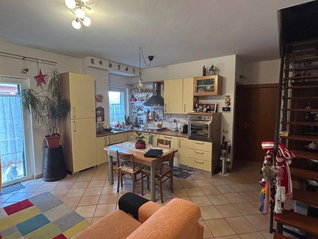 appartamento in vendita a Perugia in zona Fontignano