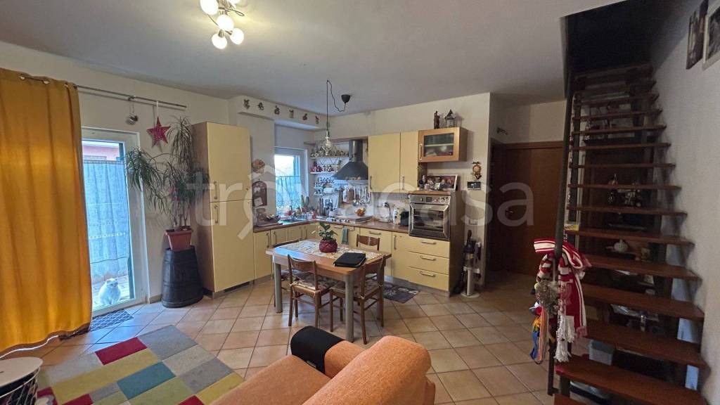 appartamento in vendita a Perugia in zona Fontignano