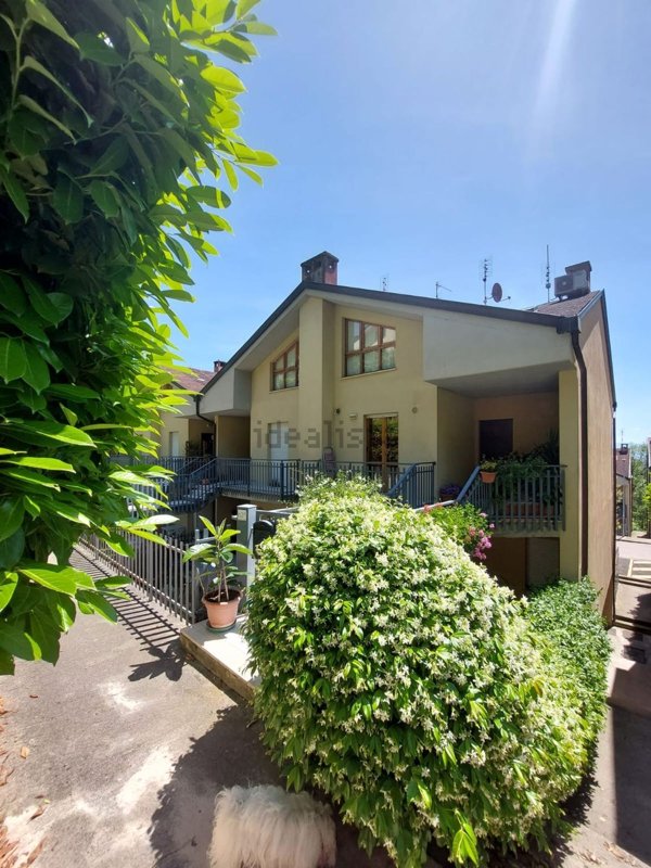 casa indipendente in vendita a Perugia in zona Monteluce