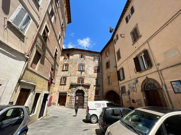 appartamento in vendita a Perugia in zona Centro Città
