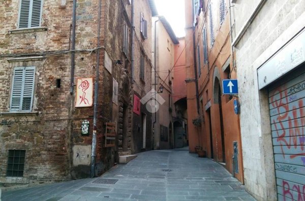 appartamento in vendita a Perugia in zona Centro Città