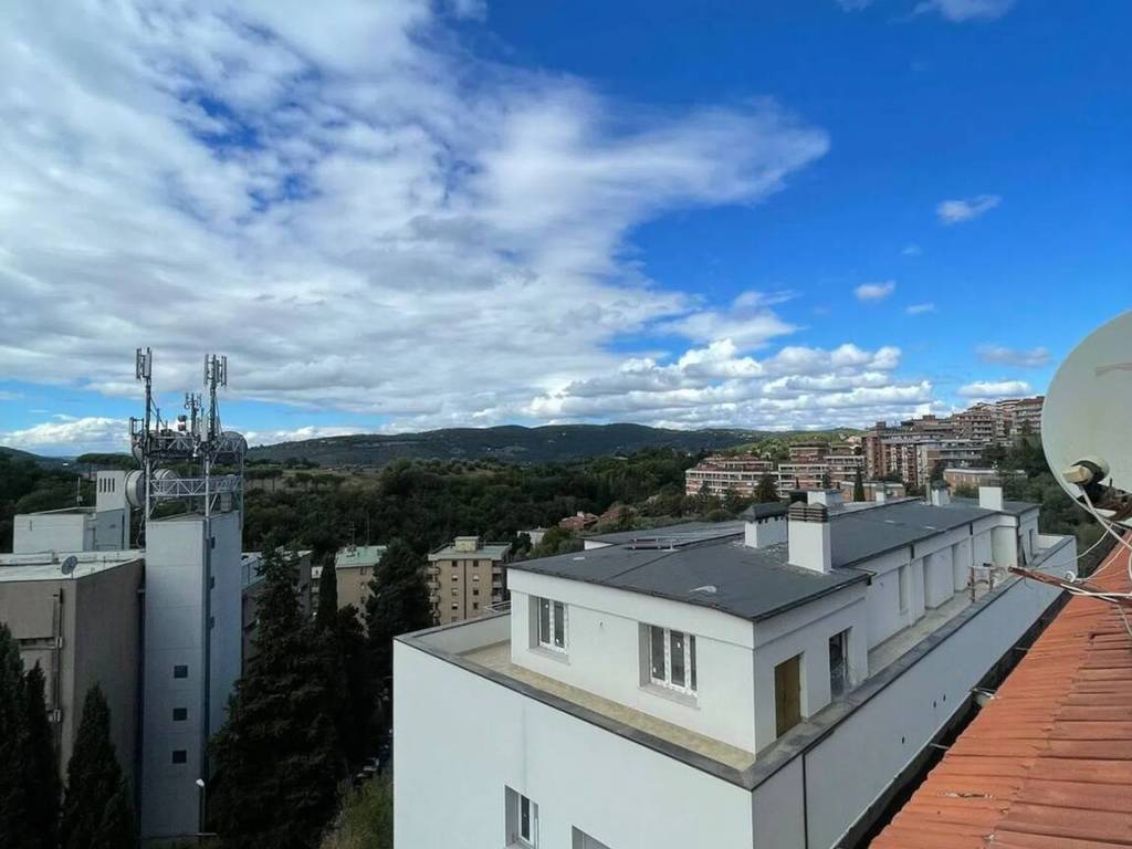 appartamento in vendita a Perugia in zona Elce