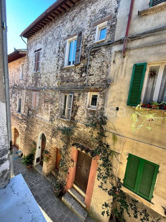 appartamento in vendita a Perugia in zona Elce
