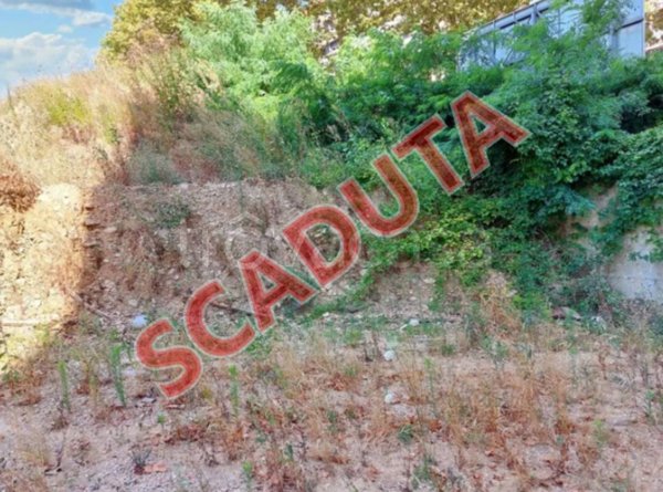 terreno edificabile in vendita a Perugia