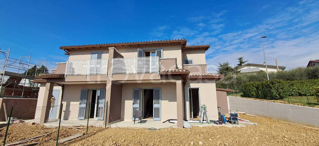 appartamento in vendita a Perugia in zona Colombella