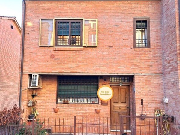 casa indipendente in vendita a Perugia in zona Elce