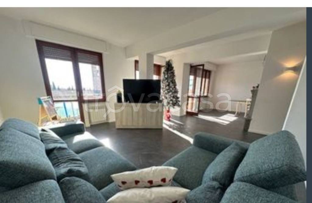 appartamento in vendita a Perugia in zona Elce