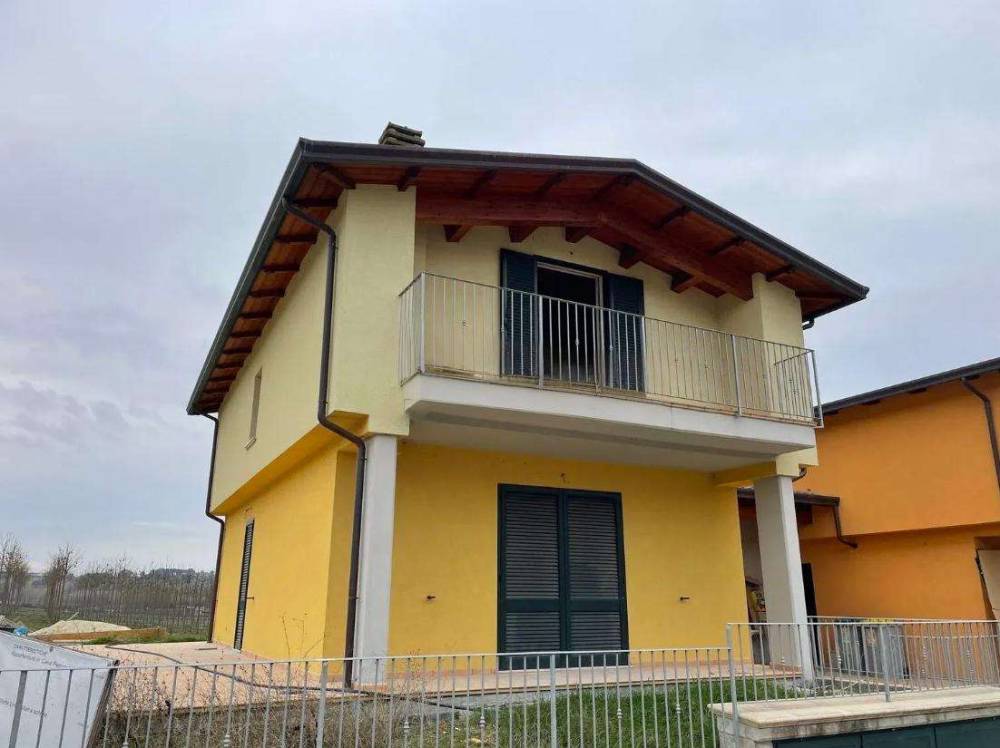 casa indipendente in vendita a Perugia in zona Pilonico Materno