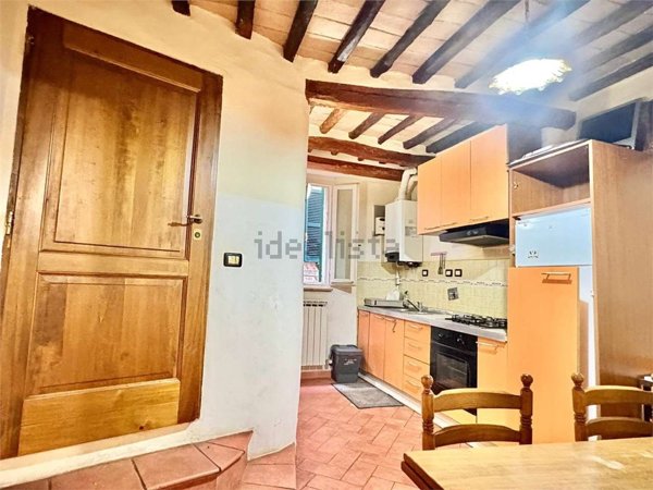 appartamento in vendita a Perugia in zona Centro Città