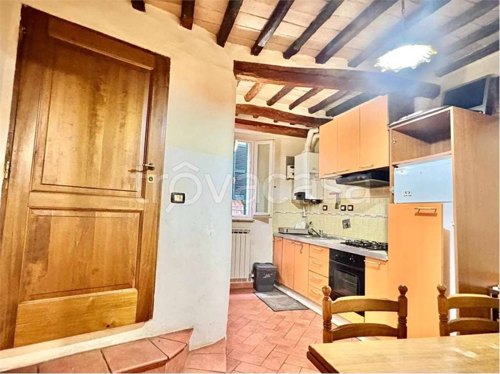 appartamento in vendita a Perugia in zona Elce