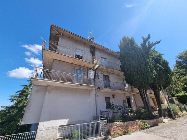 appartamento in vendita a Perugia in zona Fratticiola Selvatica