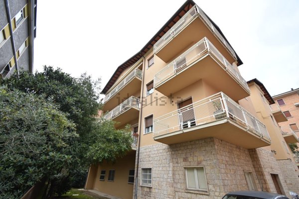 appartamento in vendita a Perugia in zona XX Settembre