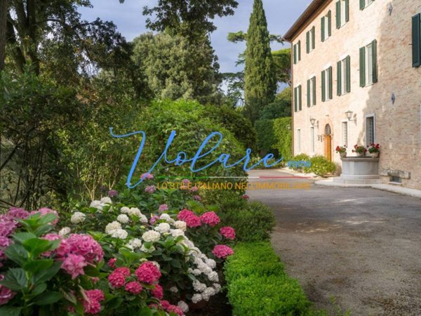 casa indipendente in vendita a Perugia in zona San Martino in Colle