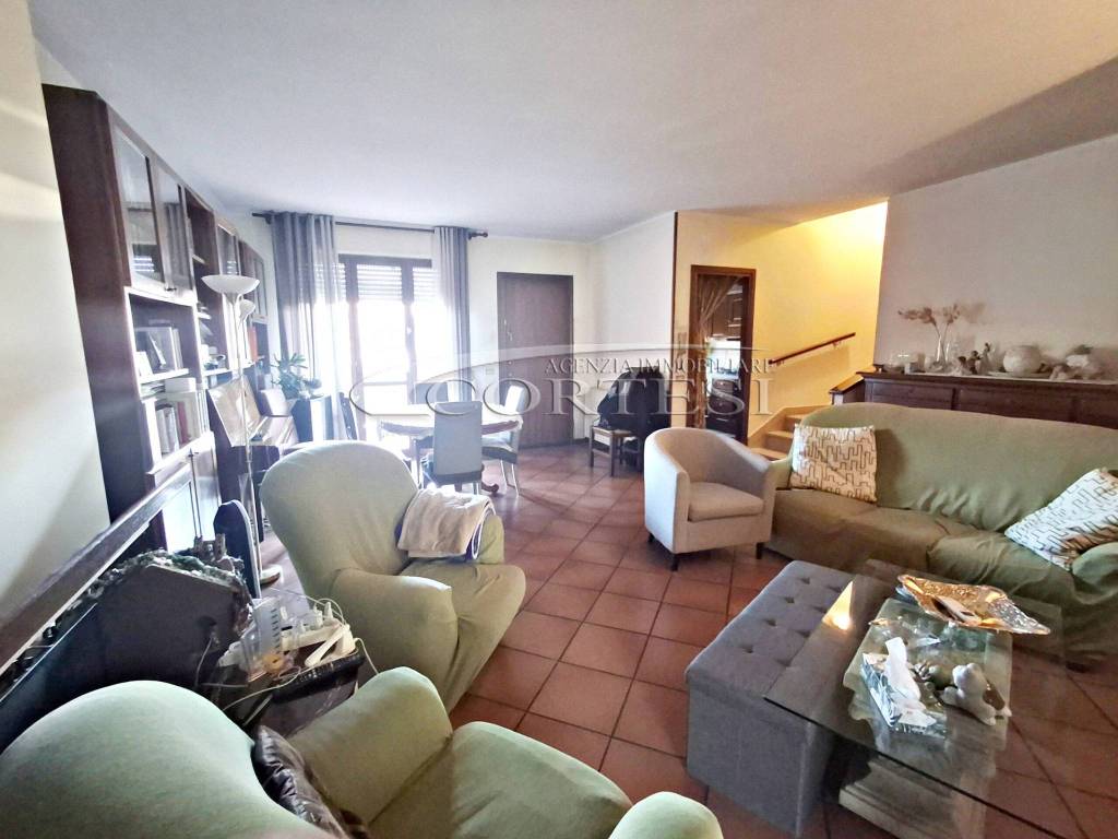 casa indipendente in vendita a Perugia in zona Ponte Felcino