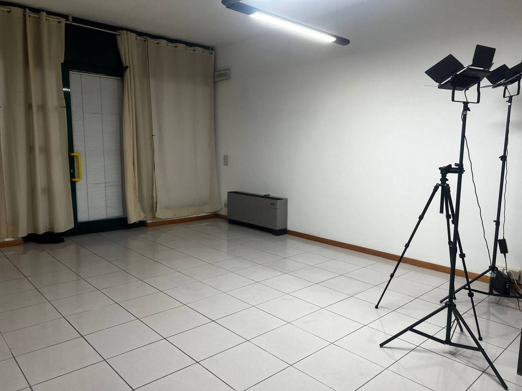 negozio in vendita a Perugia in zona San Sisto