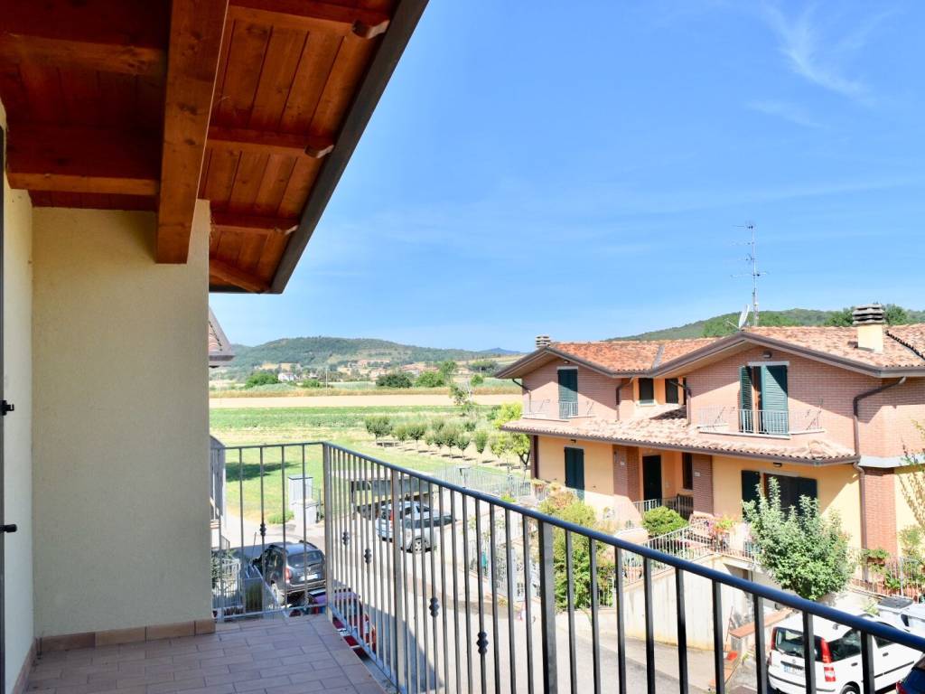 casa indipendente in vendita a Perugia in zona Pila