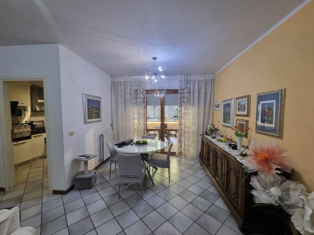 appartamento in vendita a Perugia in zona Montebello