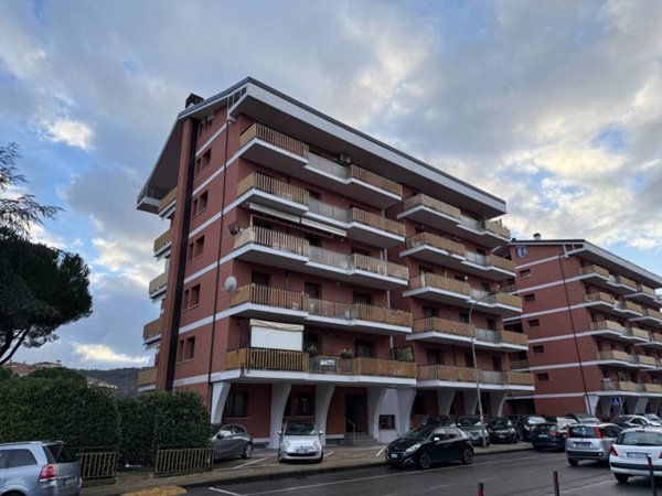 appartamento in vendita a Perugia in zona Ferro di Cavallo
