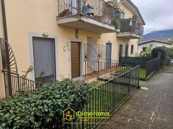 appartamento in vendita a Perugia in zona Parlesca