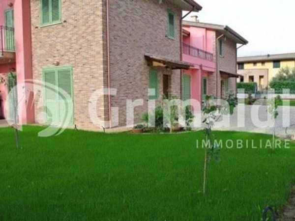 casa indipendente in vendita a Perugia in zona San Martino In Campo