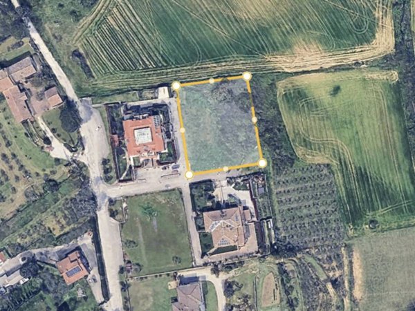 terreno edificabile in vendita a Perugia in zona Piccione