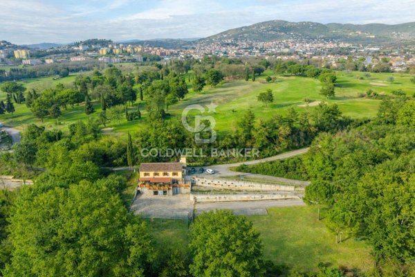 casa indipendente in vendita a Perugia in zona Santa Sabina