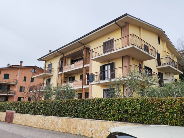 appartamento in vendita a Perugia in zona Montelaguardia