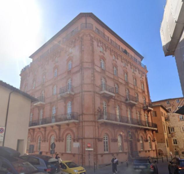 ufficio in vendita a Perugia in zona Centro Città