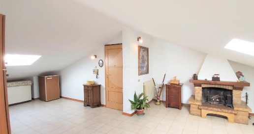 appartamento in vendita a Perugia in zona Pila