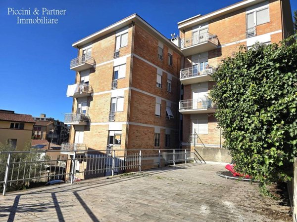 appartamento in vendita a Perugia in zona Elce