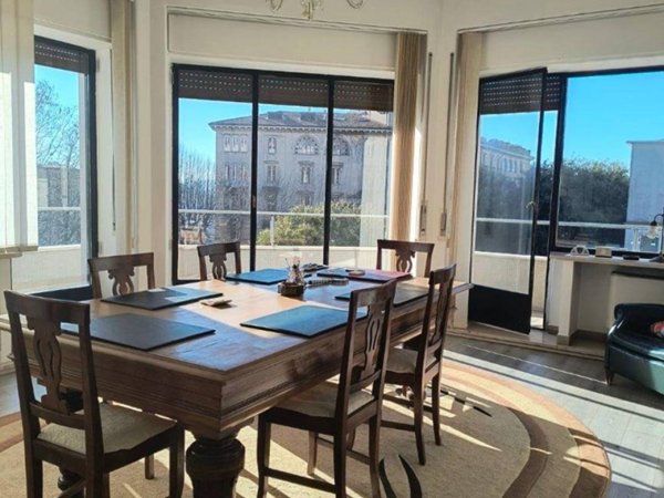 ufficio in vendita a Perugia in zona Centro Città