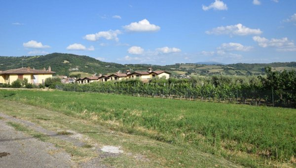 casa indipendente in vendita a Perugia in zona Piccione