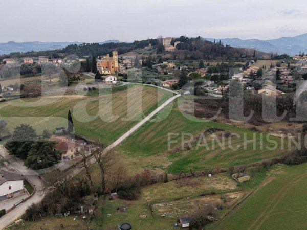 terreno edificabile in vendita a Perugia in zona Colombella