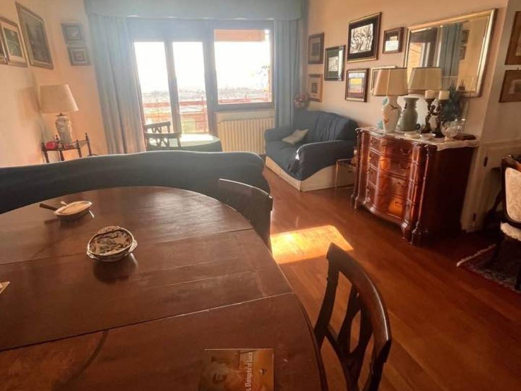 appartamento in vendita a Perugia in zona Elce