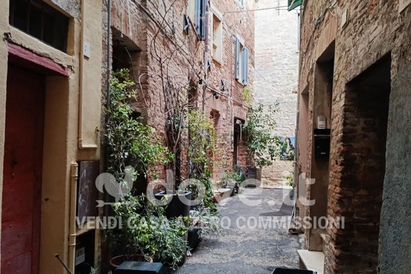 appartamento in vendita a Perugia in zona Centro Città