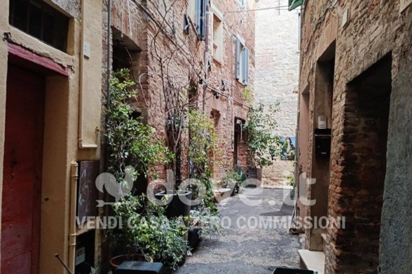 appartamento in vendita a Perugia in zona Centro Città