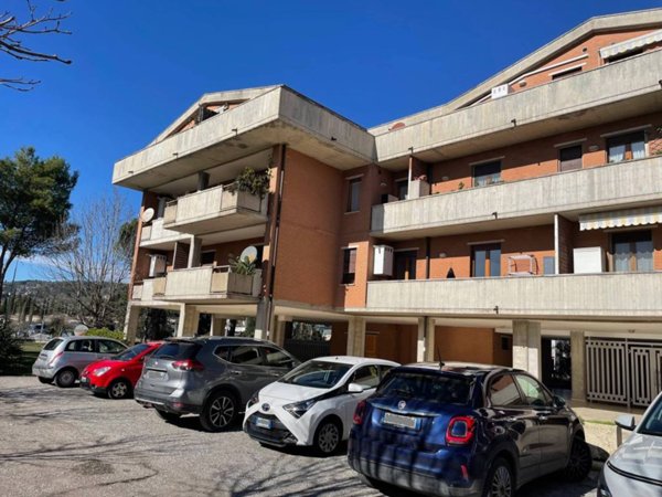 appartamento in vendita a Perugia in zona Madonna Alta
