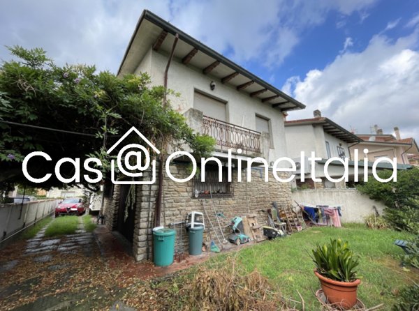 casa indipendente in vendita a Perugia