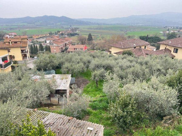 terreno edificabile in vendita a Perugia in zona Fontignano