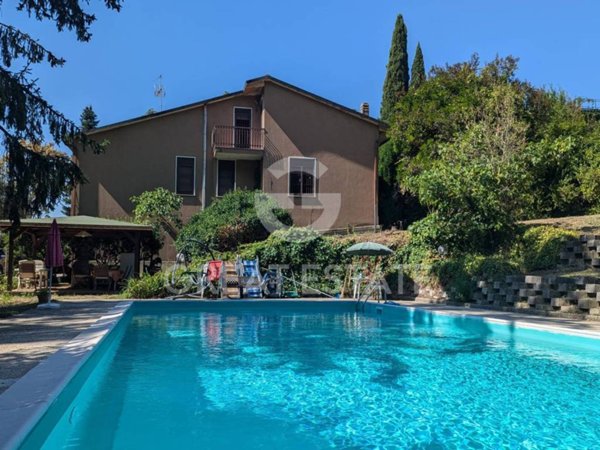 casa indipendente in vendita a Perugia in zona San Marco