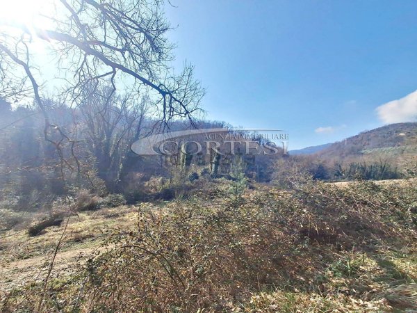 casa indipendente in vendita a Perugia in zona Montebello