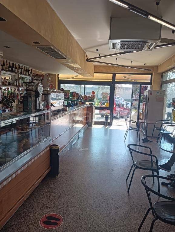 negozio in vendita a Perugia in zona San Sisto