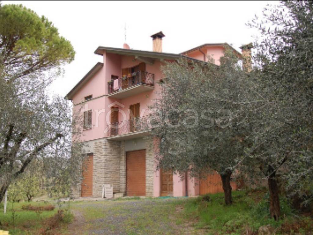 appartamento in vendita a Perugia in zona Pianello