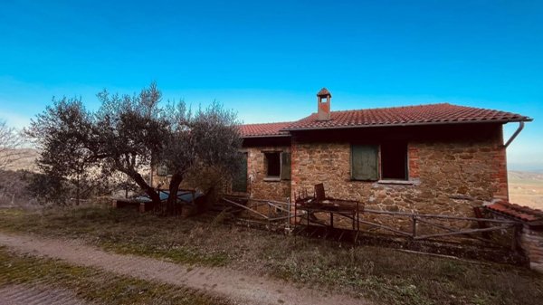 casa indipendente in vendita a Perugia