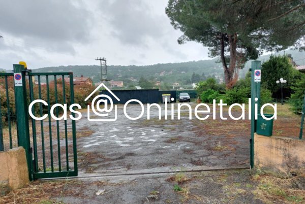 negozio in vendita a Perugia