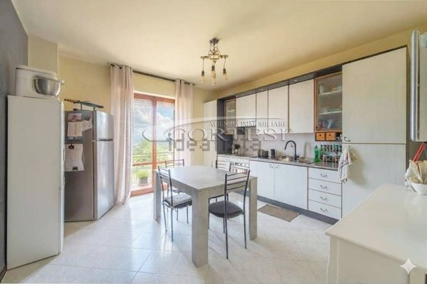 casa indipendente in vendita a Perugia in zona San Martino in Colle