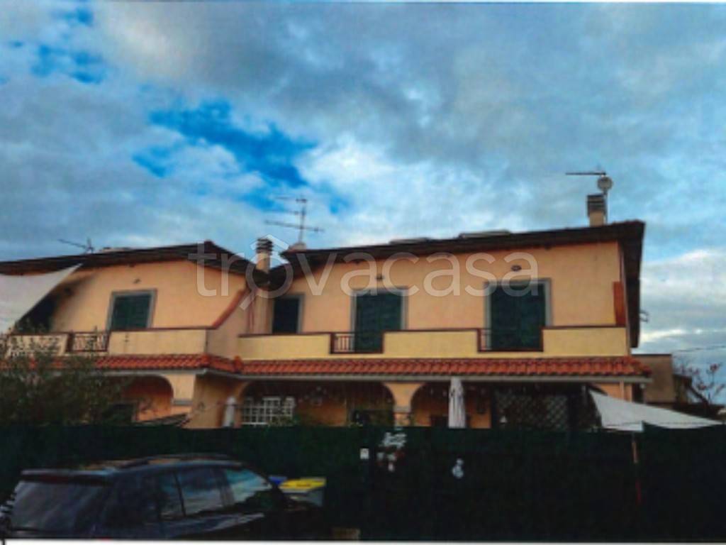 appartamento in vendita a Perugia in zona Colle Umberto I