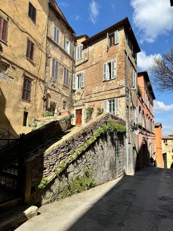 appartamento in vendita a Perugia in zona Centro Città