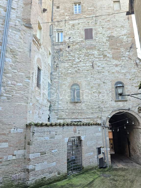 appartamento in vendita a Perugia in zona Centro Città